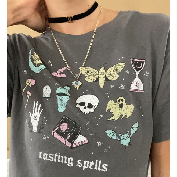 Pretty Bird Jewelry Tops - Oversized Casting Spells Mystic Potion Tee